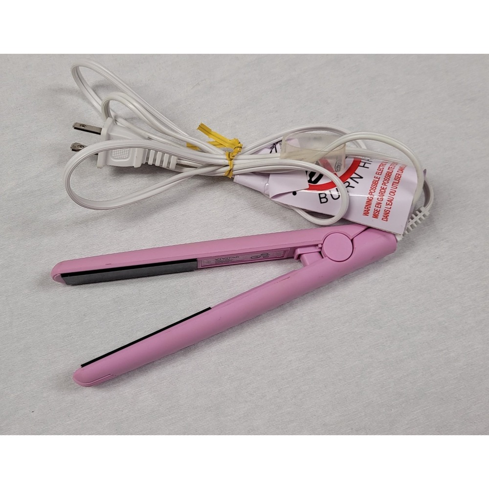 Vivitar Mini Flat Iron (Model: HT-ES43-ST) 7 inch Pink Mini Hair Straightener